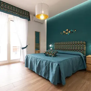 Napolilive Bed and Breakfast